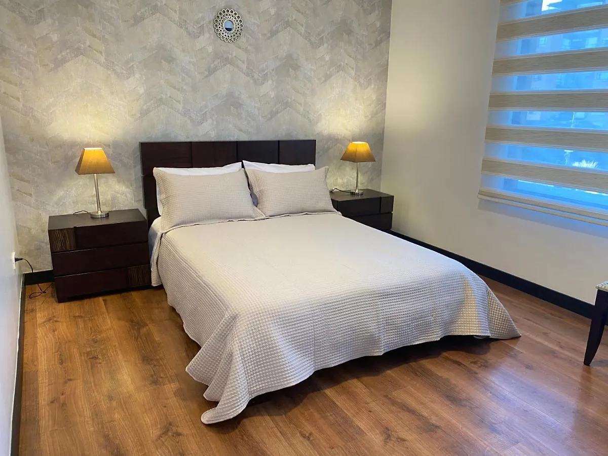 Suites Metropoli Bristol Parc Quito Equador