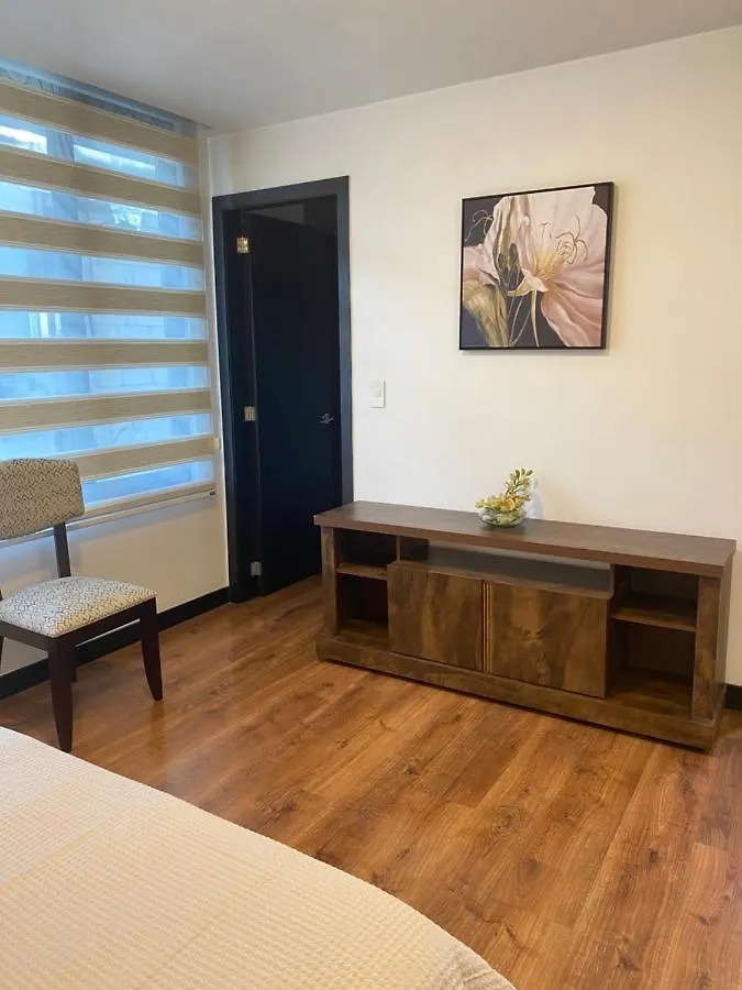 Apartamento Suites Metropoli Bristol Parc Quito